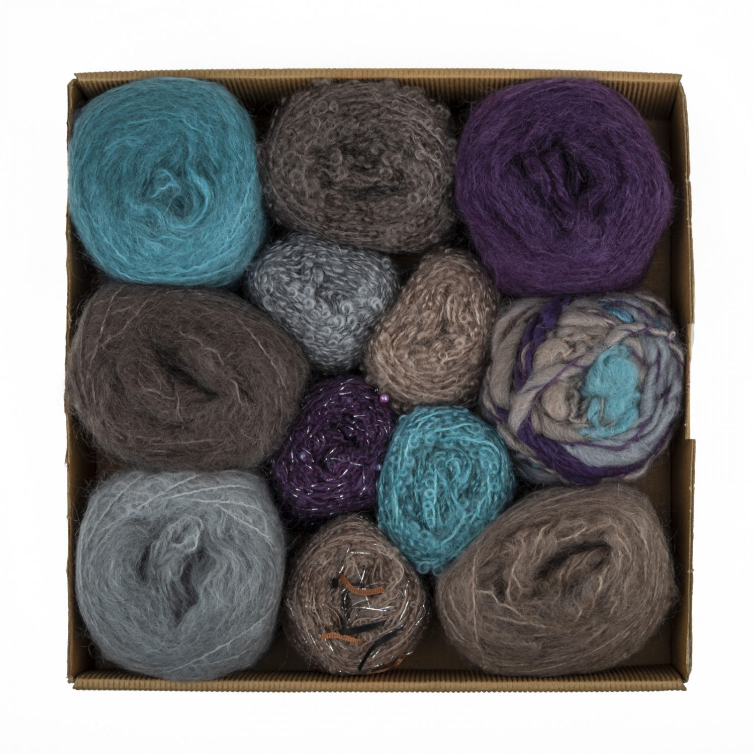 ADELE'S Magic mohair gift box набор на свитер PARIS MIST