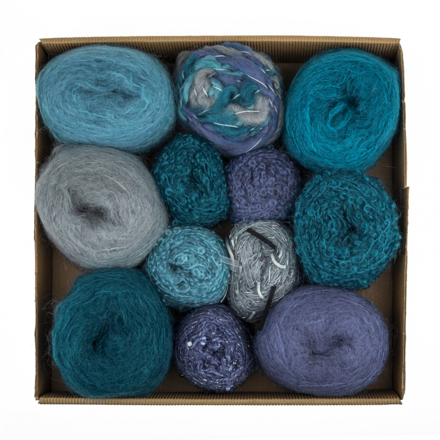 ADELE'S Magic mohair gift box набор на свитер MOUNTAIN LAKES